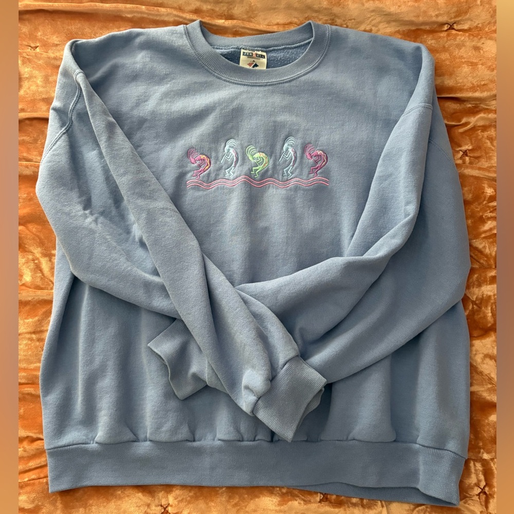 Vintage Light Periwinkle Blue Southwestern Kokopelli Embroidered Sweatshirt - Picture 9 of 9